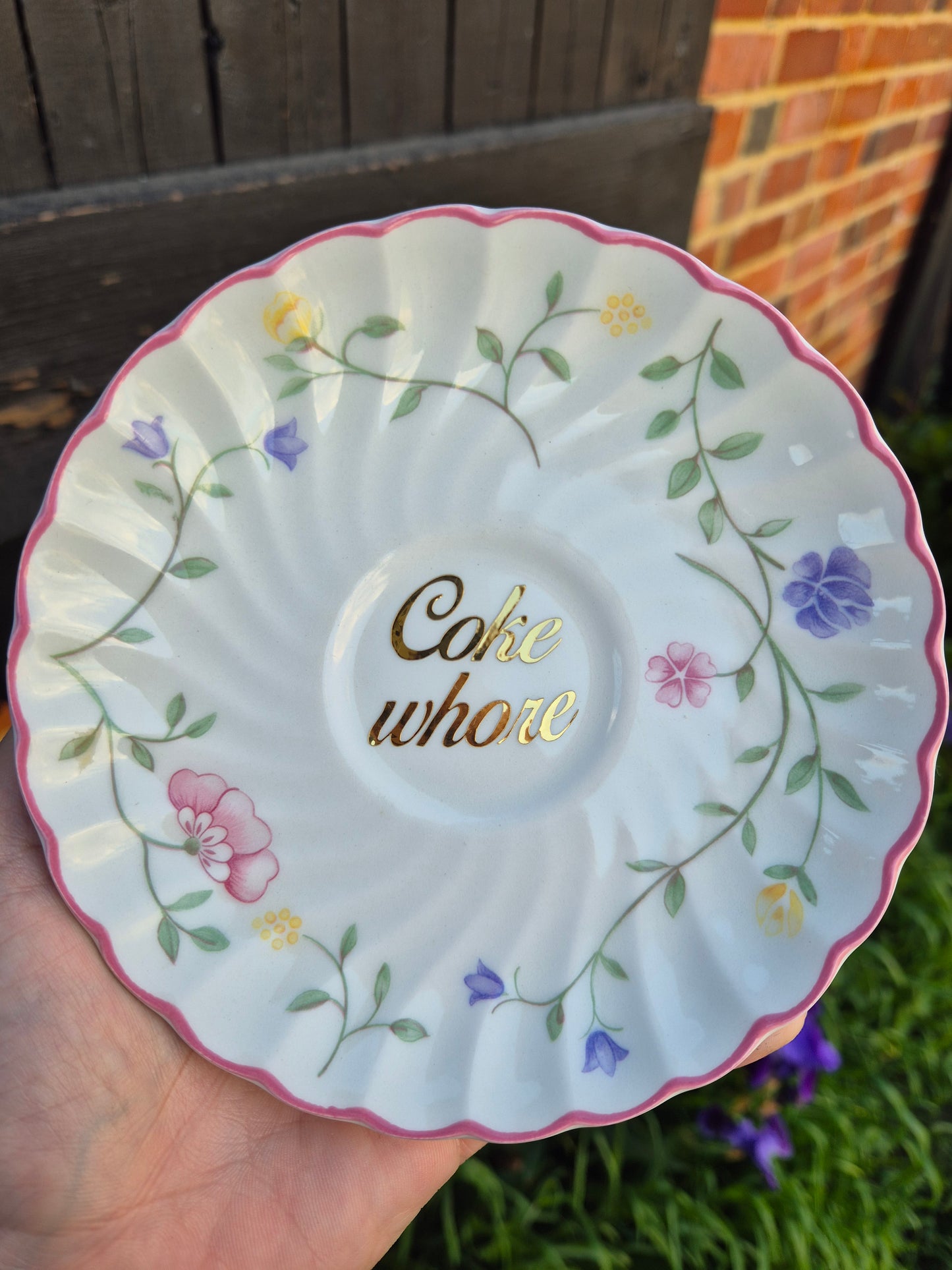 Coke whore saucer