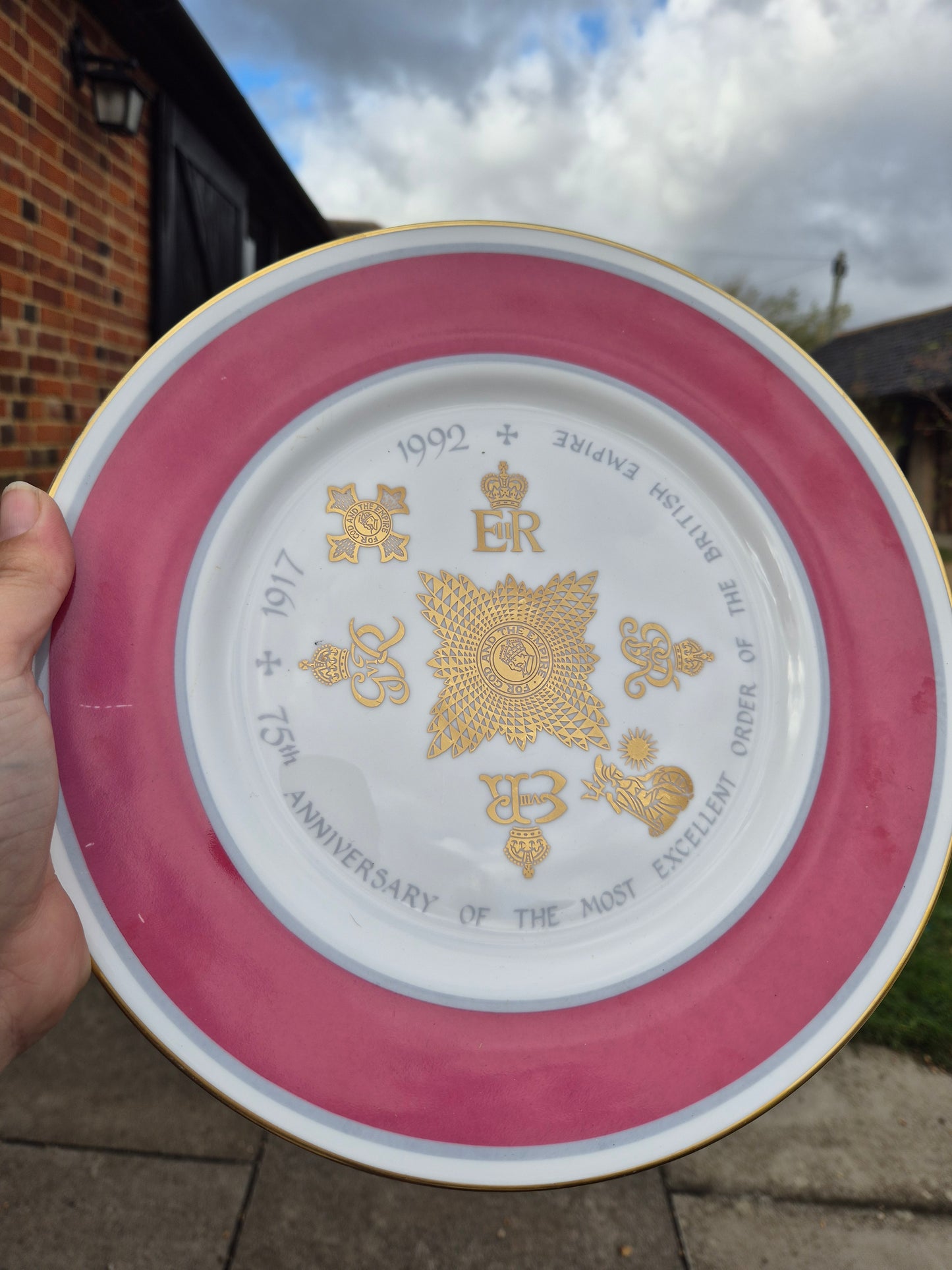 Large royals plate