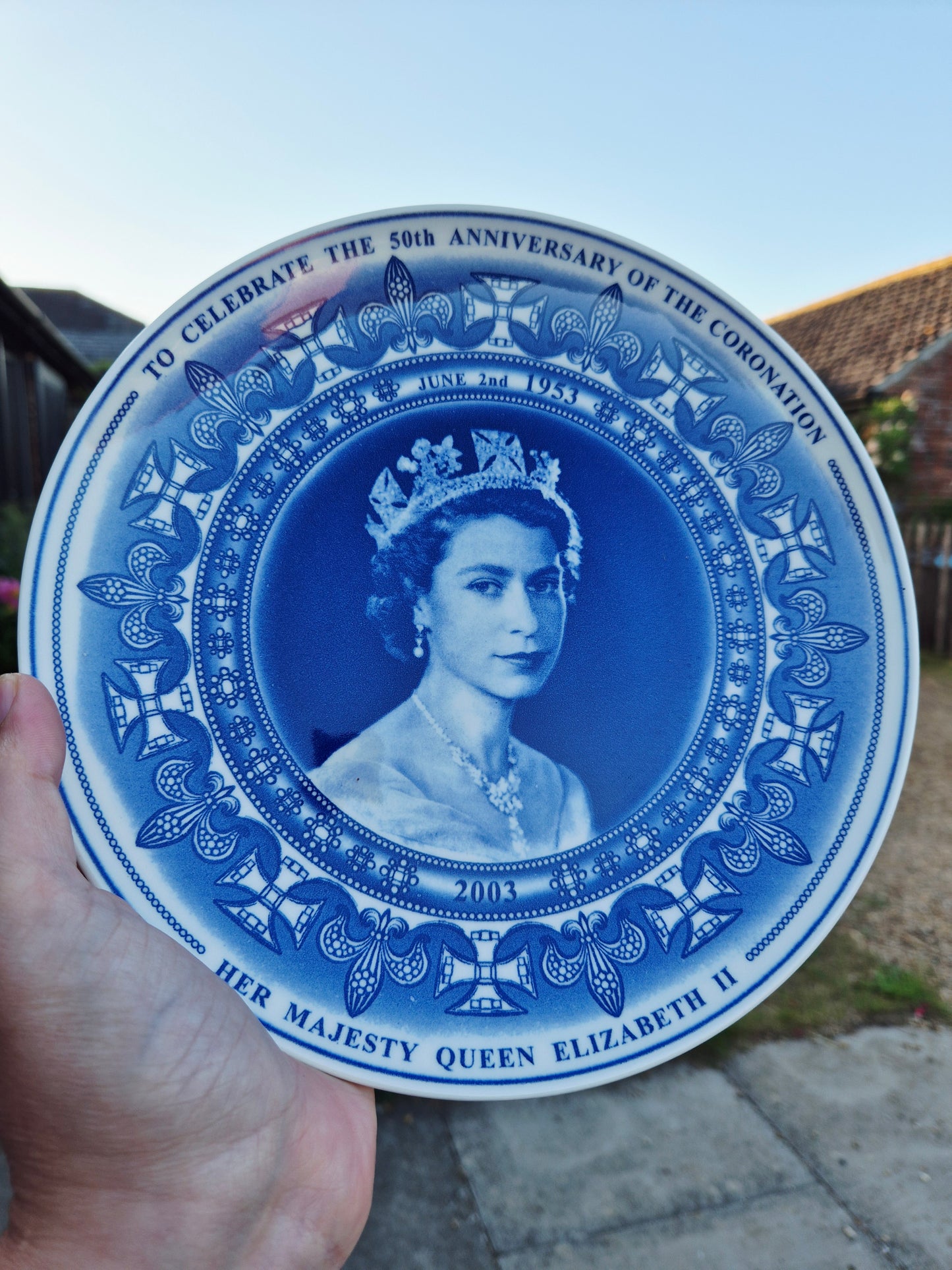Young Queen plate