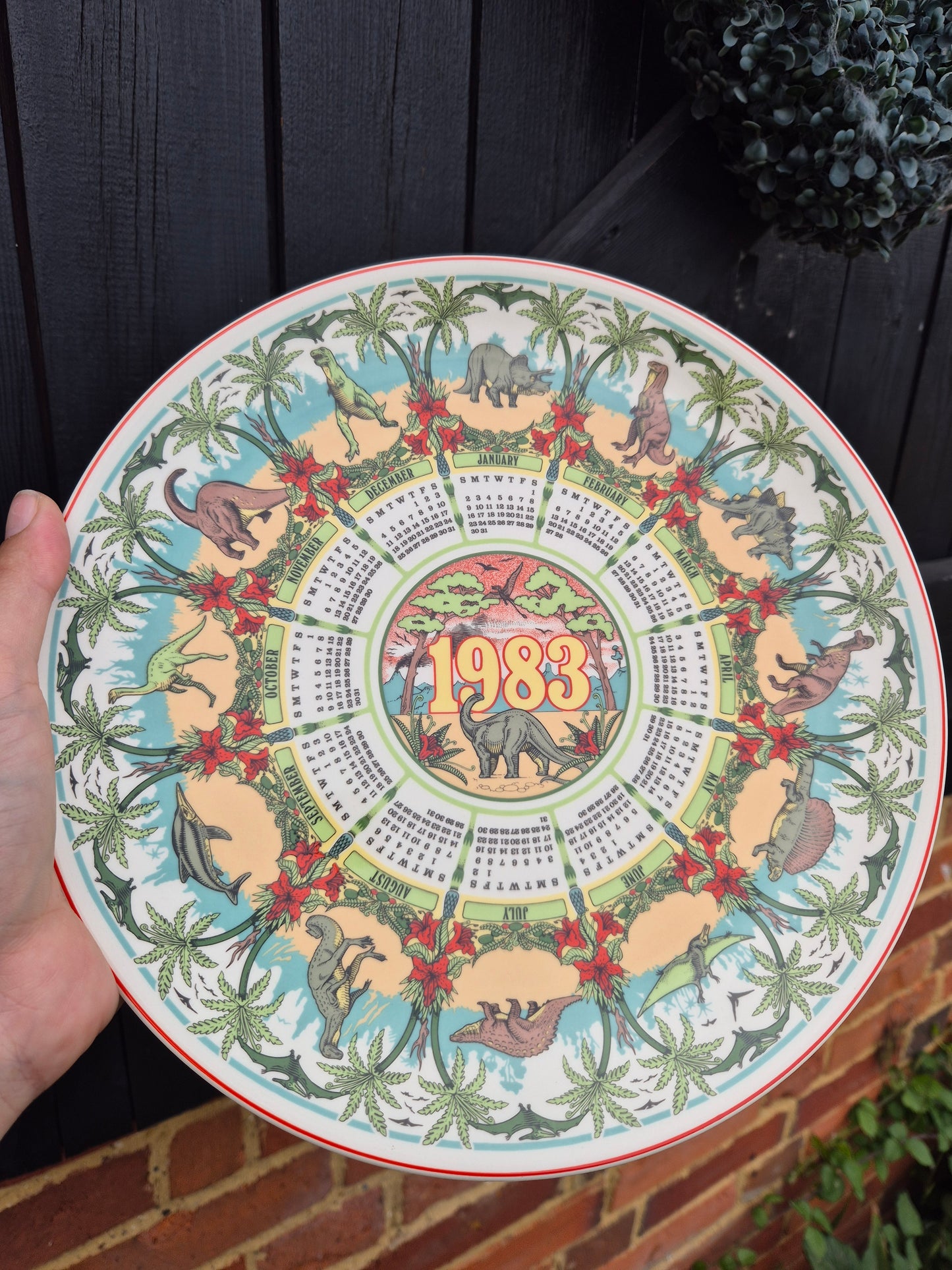 1983 calendar plate dinosaurs