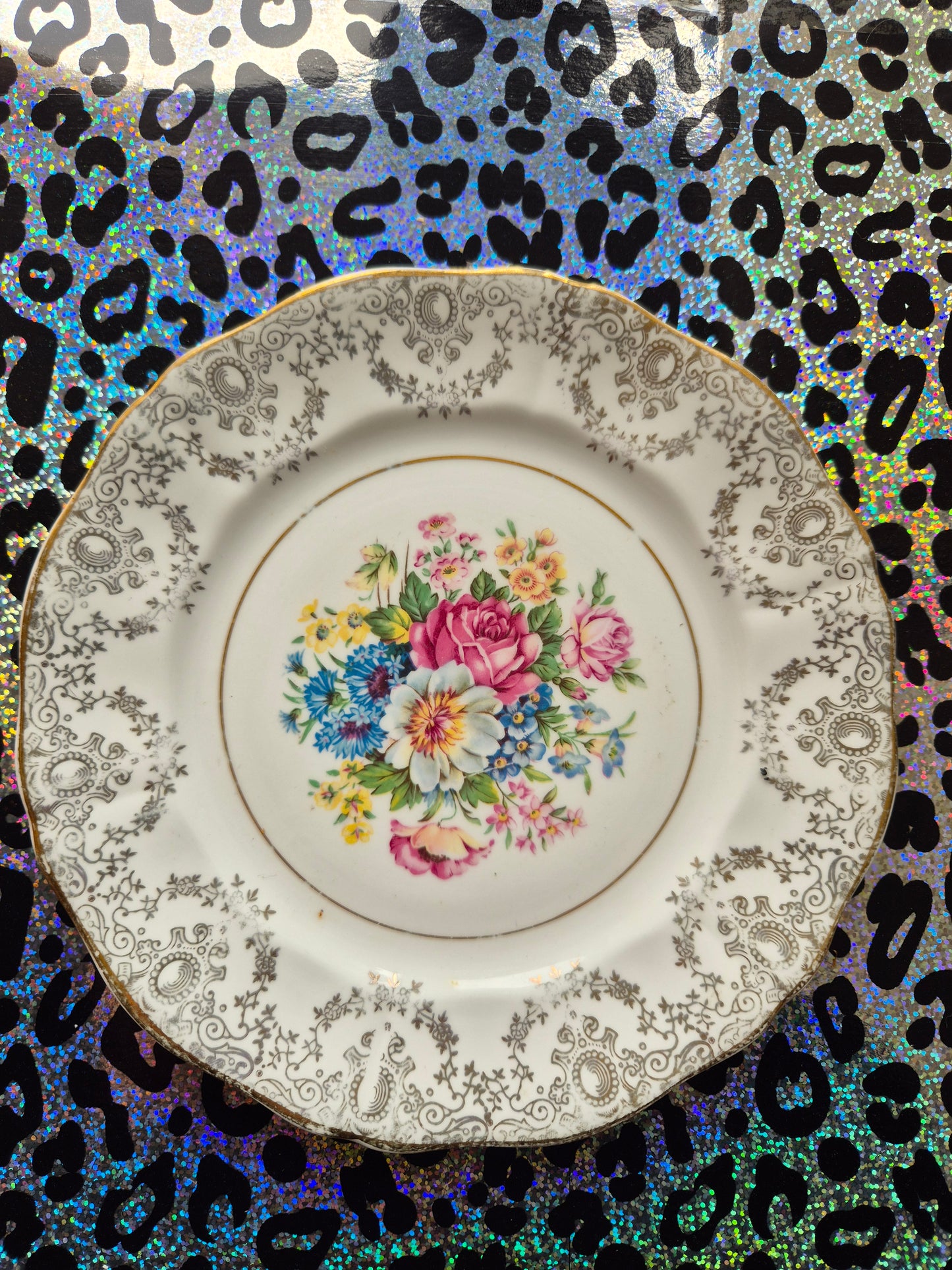 Floral chintzy plate