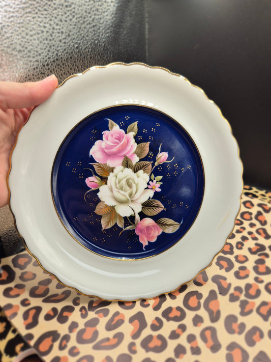 Roses plate