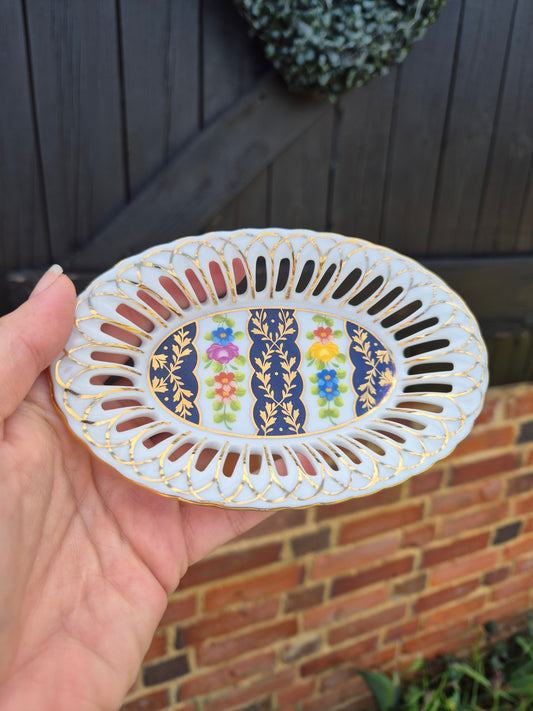 Small trinket dish