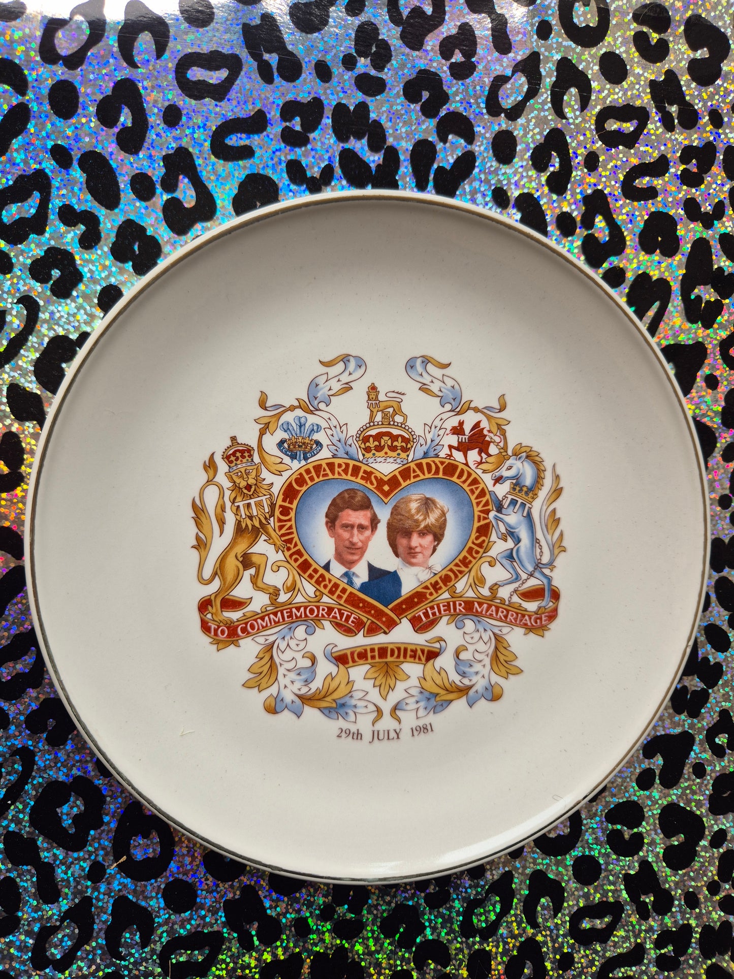 Charles and Di medium plate