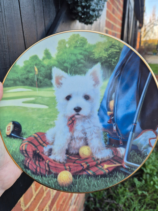 Golfing pup plate