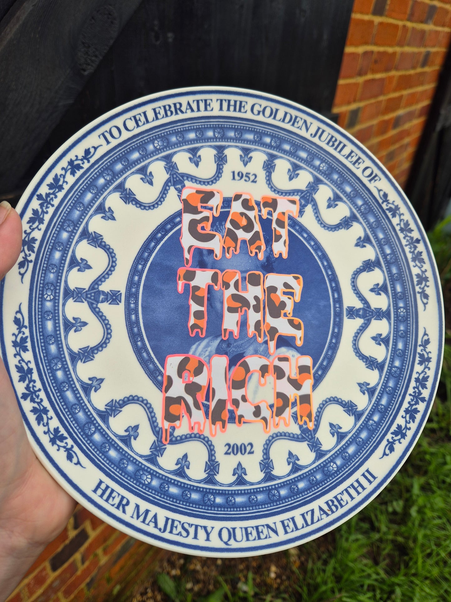 Eat the rich plate