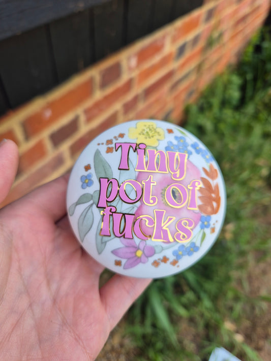 Tiny pot of fucks trinket