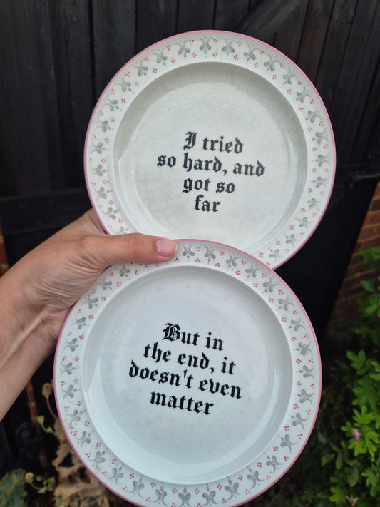 Linkin Park lyrics small plate pair