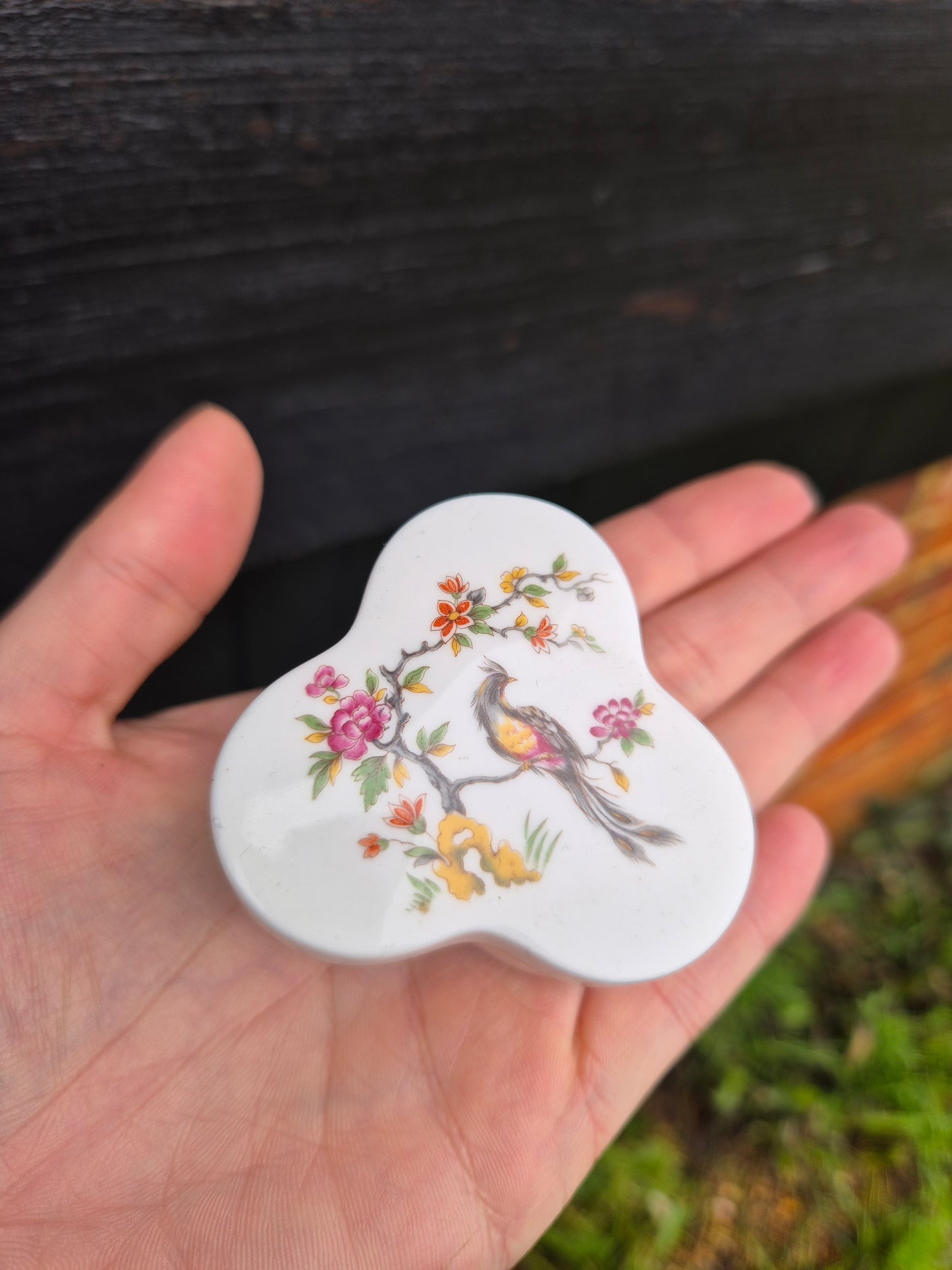 Small bird trinket pot