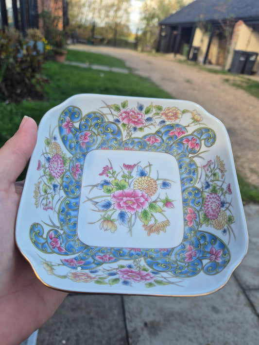 Ornate floral bowl/dish