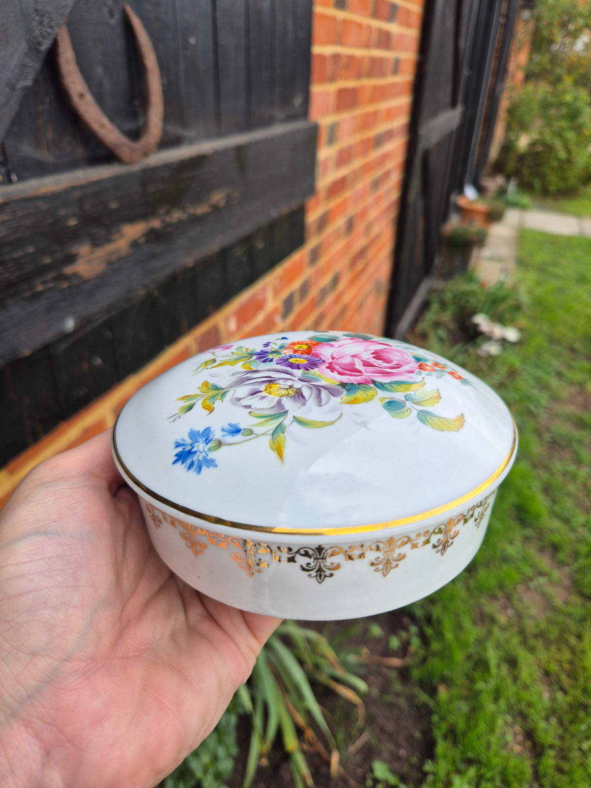 Vintage floral trinket pot large