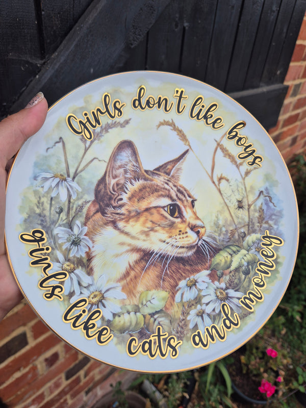 Girls like cats and money plate