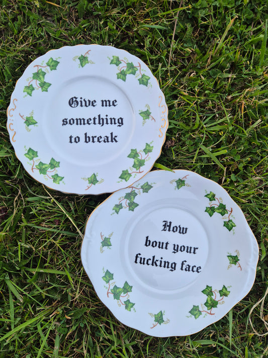 Limp Bizkit pair large ivy plates