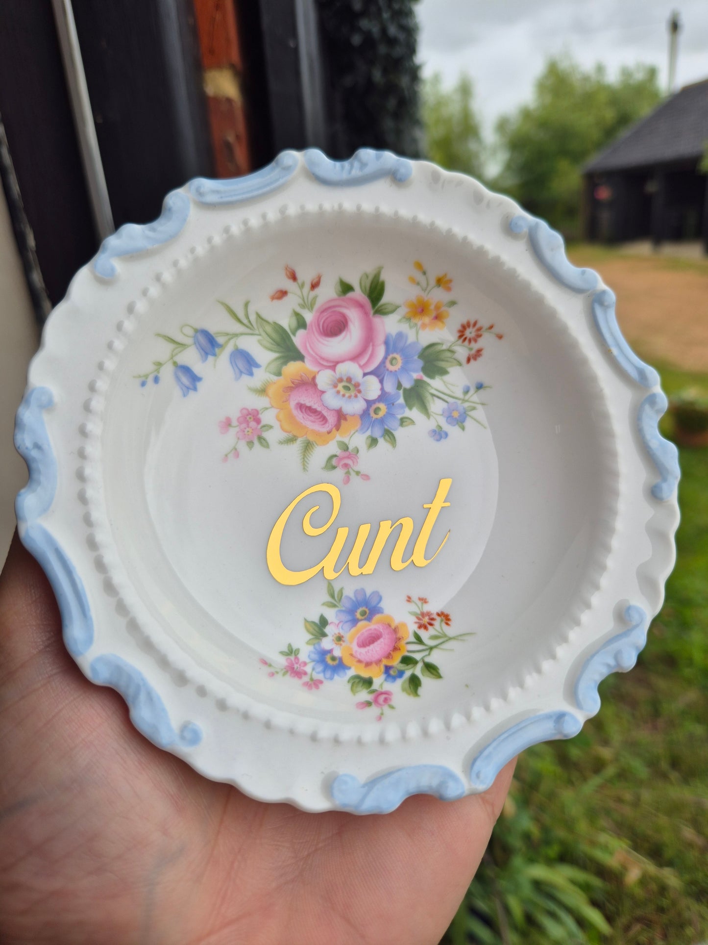 Small cunt dish