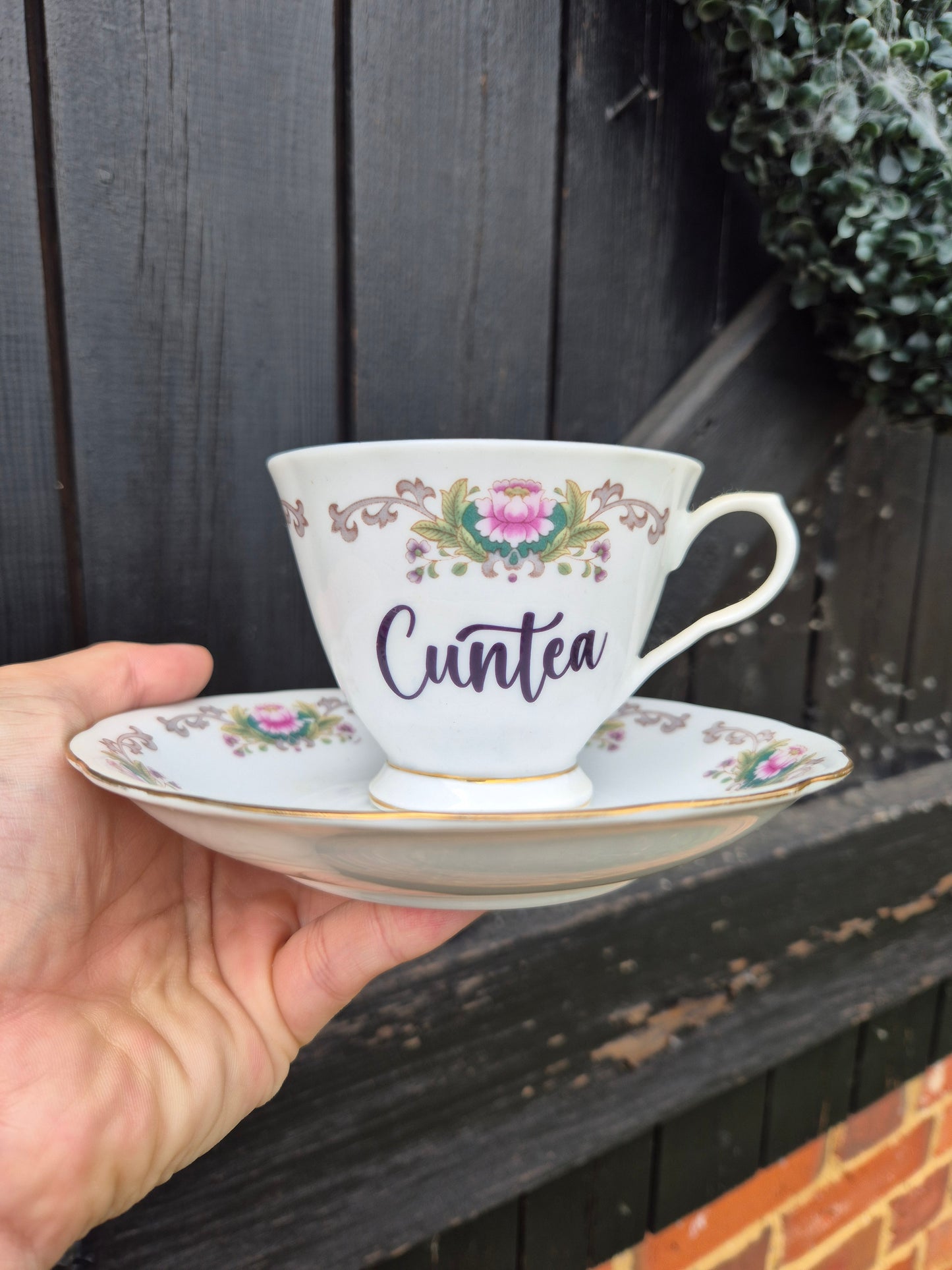 Cuntea cup and saucer