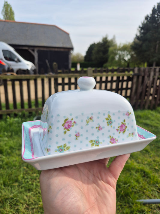 Floral butter dish