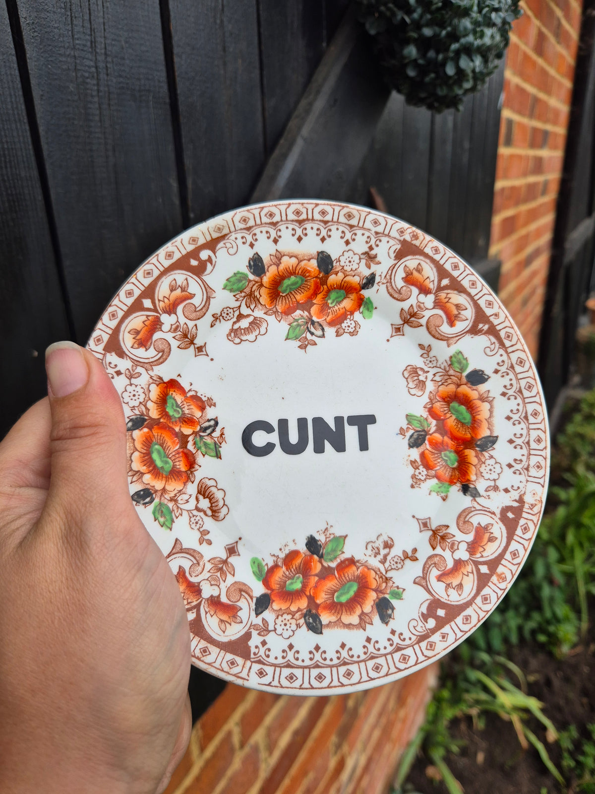 Cunt vintage side plate