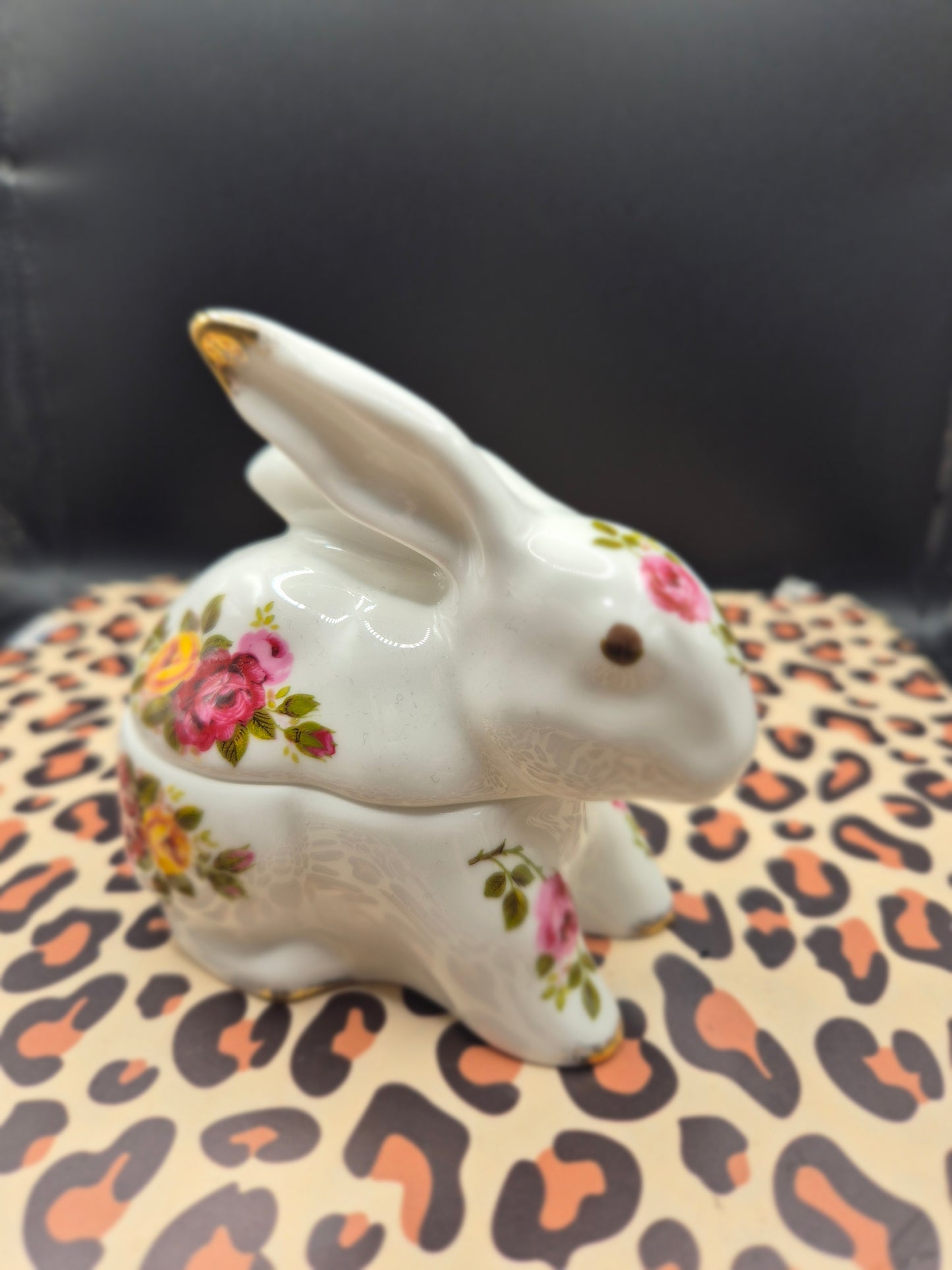 Bunny trinket pot