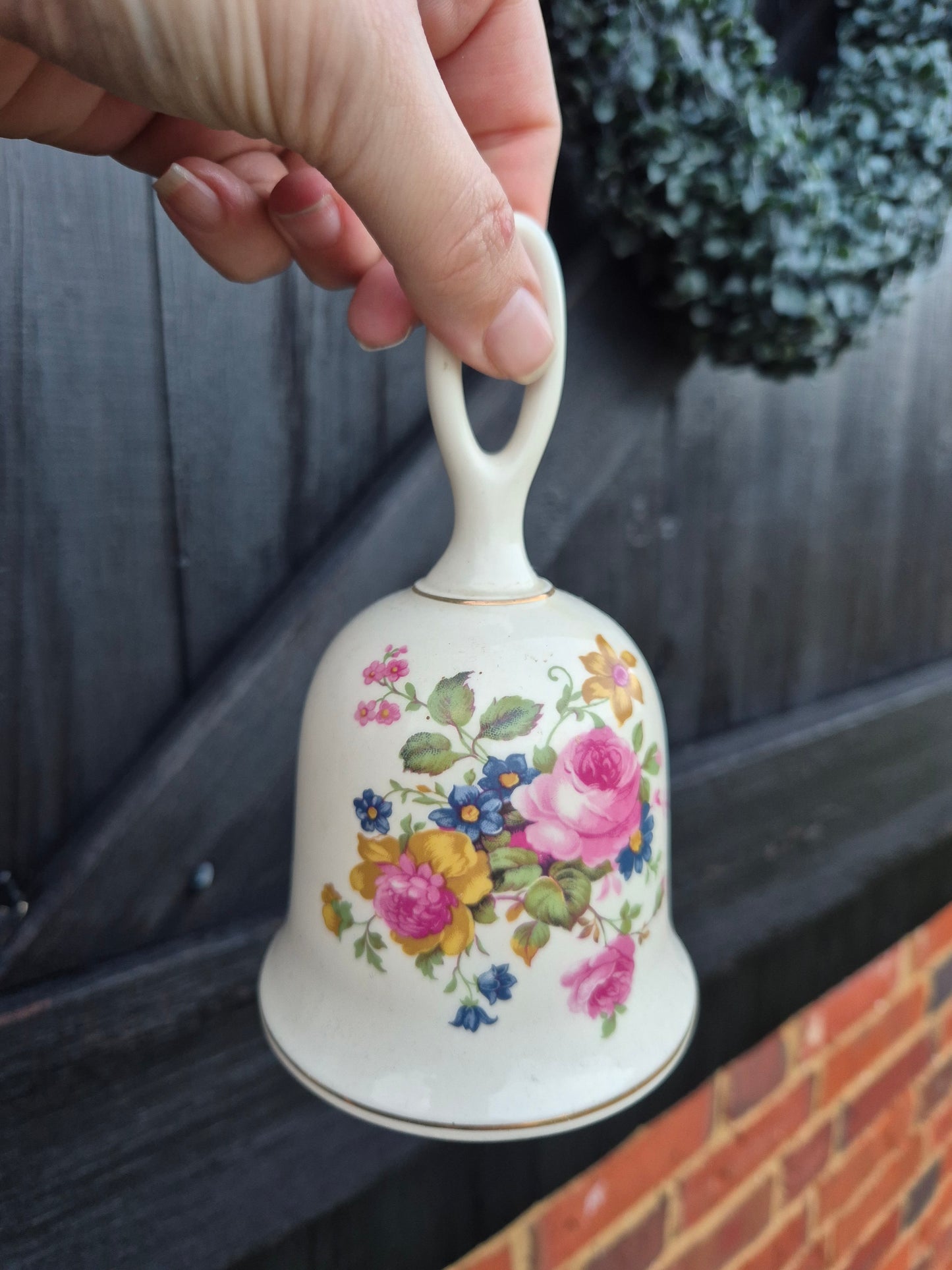 Floral bell