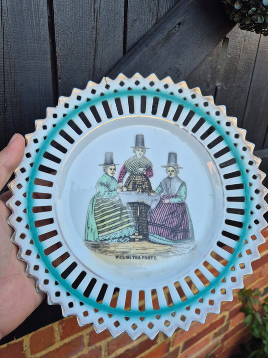 Welsh Ladies ribbon plate